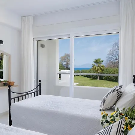 Villa Rosemarine By Whitedream